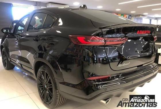 FIAT FASTBACK 1.3 TURBO 270 FLEX ABARTH AT6 FIAT FASTBACK 1.3 TURBO 270 FLEX ABARTH AT6